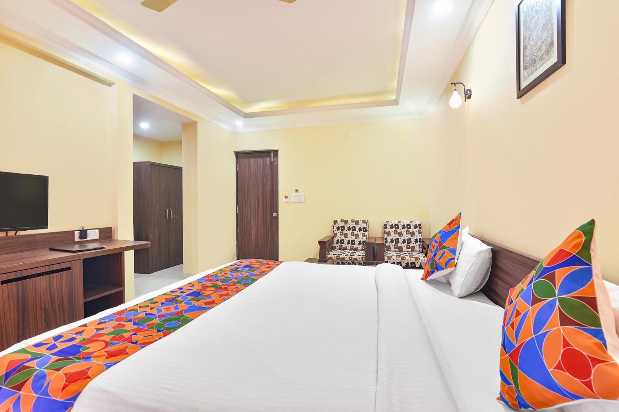 Fabhotel Prime Sai Swastik - Nr Candolim Beach Nerul  Exterior photo